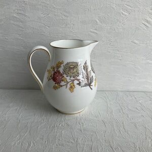 Wedgwood Bone China Lichfield Pattern Vintage 1960’s Tall Creamer